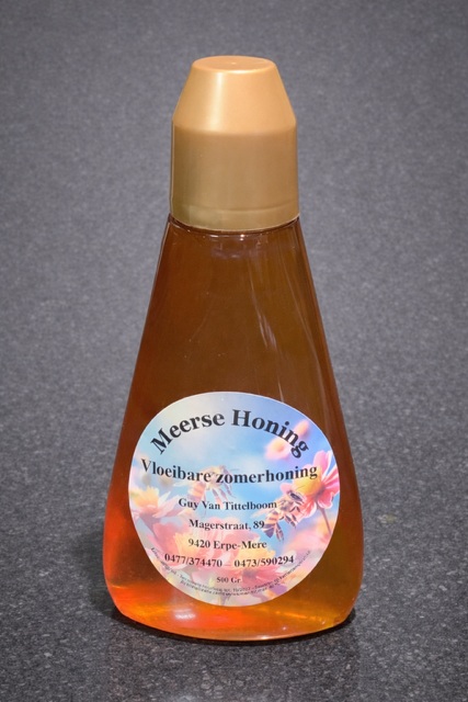 Vloeibare zomerhoning